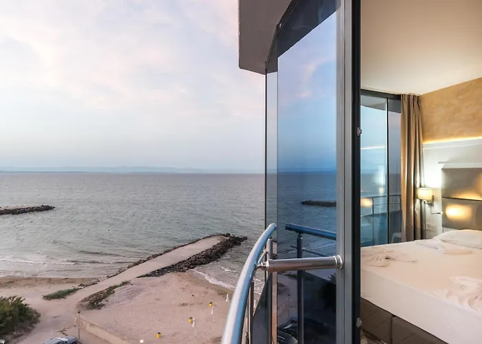 Sunny Bay 3* Pomorie